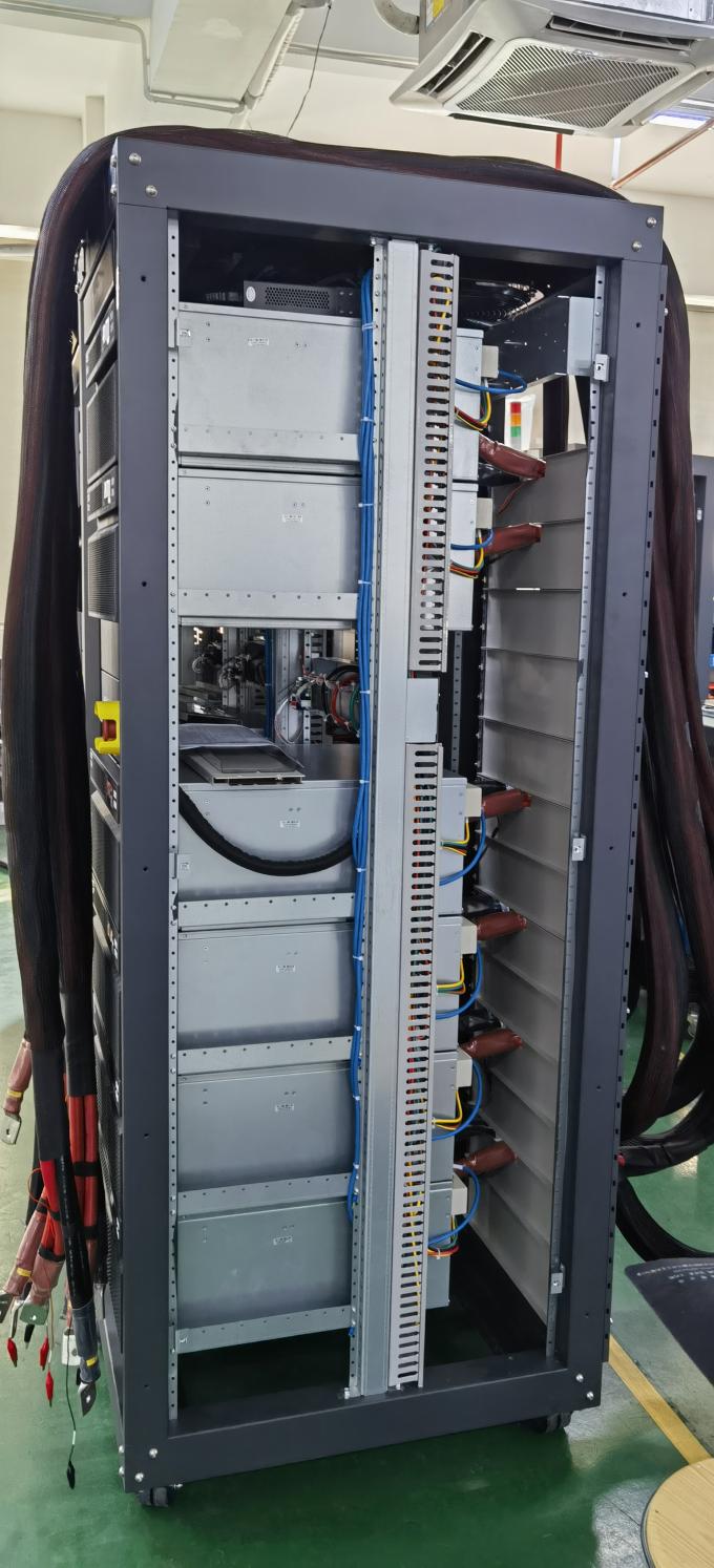 ระบบการทดสอบความปลอดภัยและประสิทธิภาพของโมดูลแบตเตอรี่พลังงาน / เครื่องทดสอบความปลอดภัยของโมดูลแบตเตอรี่พลังงานใหม่ 5